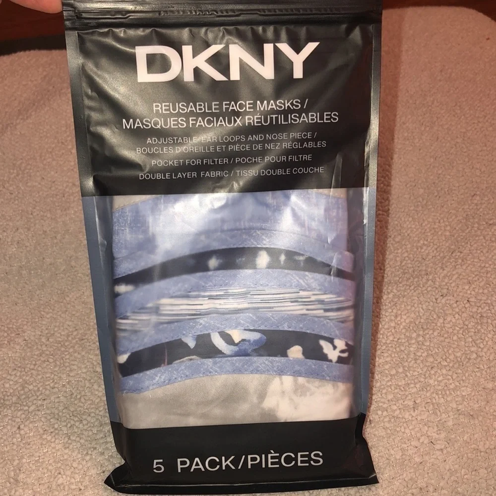 DKNY 5 pack face masks multi designs. Adjustable ear loops/nose piece. NWT